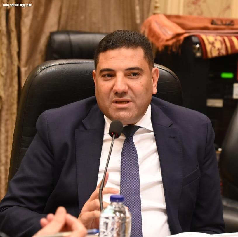 أحمد عبد المجيد: توجيهات الرئيس بتطوير الموانئ المصرية تعزز فرص العمل وتدعم الصناعة الوطنية