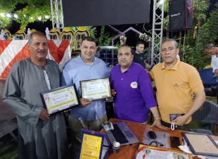 مدرسة النصر الإعدادية بجريس تكرم المتفوقين و