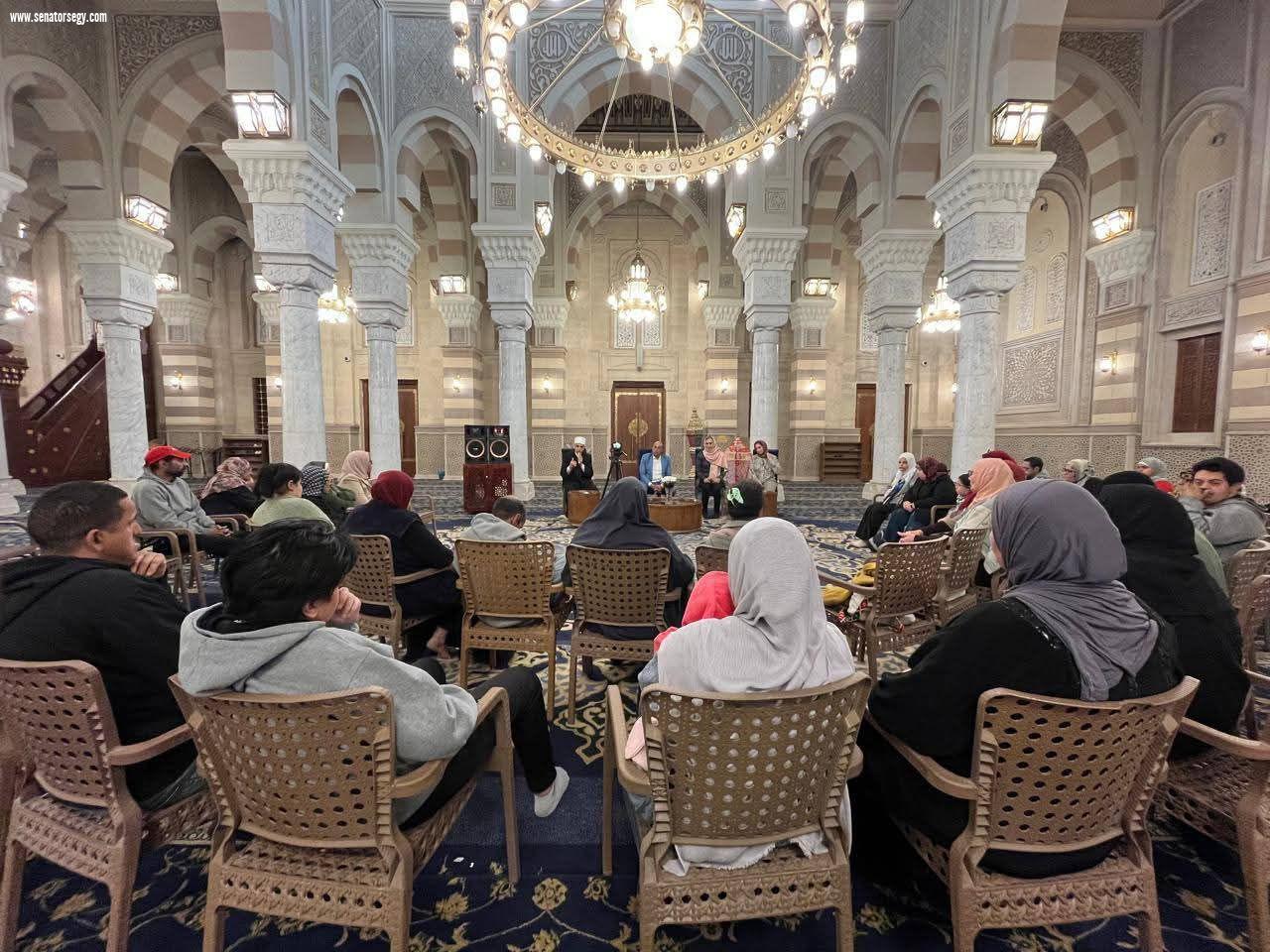 القومي للأشخاص ذوي الإعاقة والمجلس الأعلى للشئون الإسلامية يعقدان ندوة بعنوان “حقك واجب” بمسجد السيدة زينب