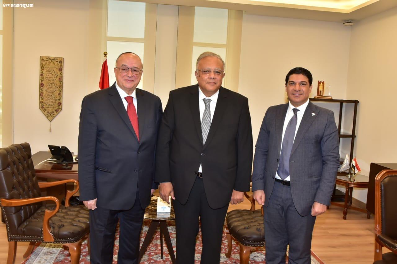 اليوم ..السفير أحمد إيهاب جمال الدين يتولي مهام رئاسة المجلس القومي لحقوق الإنسان