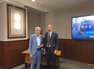 السفير تاج الدين الوسلاتي يستقبل سفير البوسنة والهرسك لبحث آفاق التعاون السياحي والاستثماري