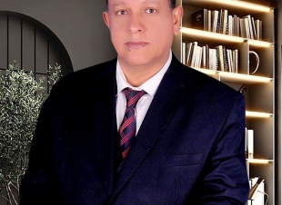 مالك السعيد المحامي يكتب: إشكاليات تنفيذ الأحكام بالخارج.. النجاح يبدأ باختيار المكتب القانوني المناسب